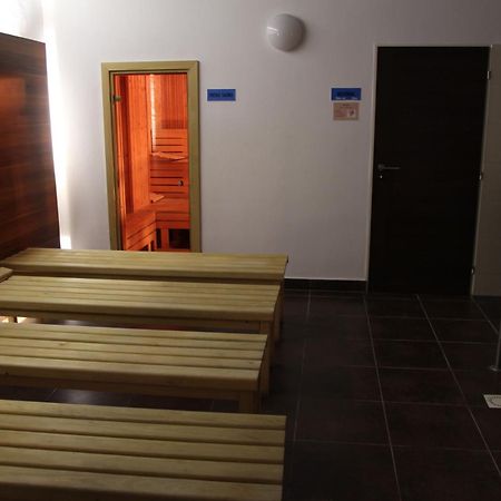 Apartmany Fit Gym Гавиржов Экстерьер фото