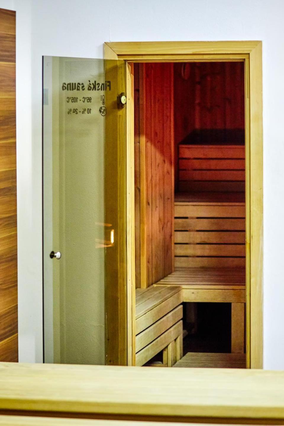Apartmany Fit Gym Гавиржов Экстерьер фото
